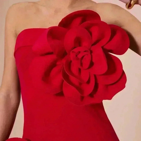 Red Party Women's Sleeveless Solid Mini Dress - Picture 4 of 7